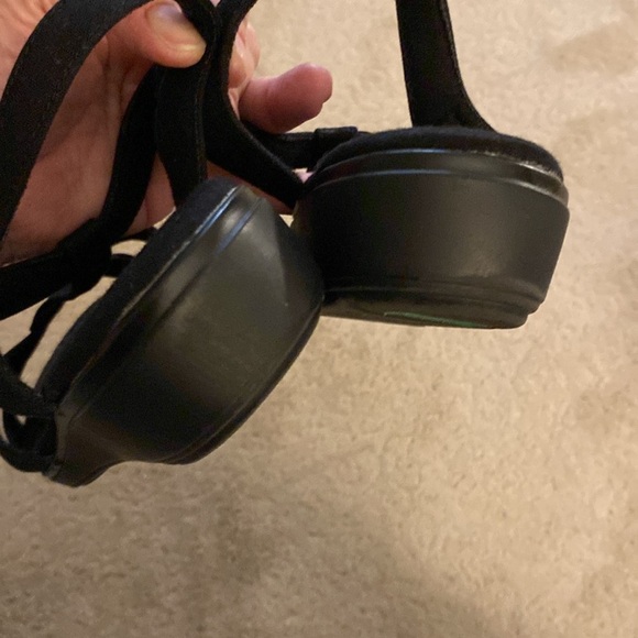 ***NWOT*** GRASSHOPPERS “ROSE” ORTHOLITE T-STRAP‎ SANDALS SIZE 11 - Picture 11 of 14